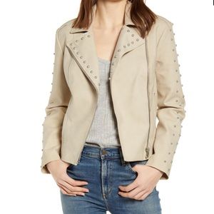 NWT BB Dakota faux leather studded jacket 😍